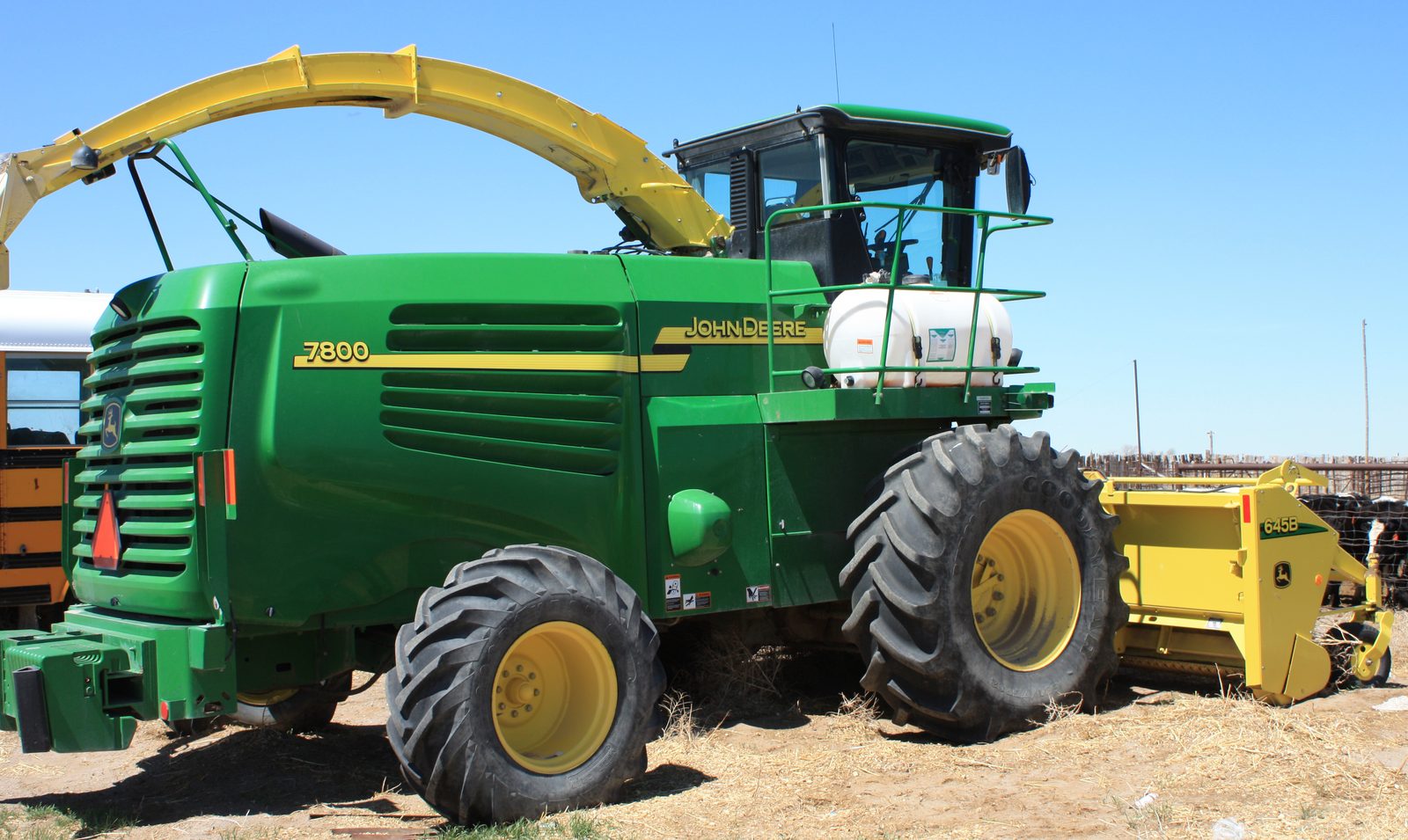Forage chopper with mounted Nurturite applicator tank
